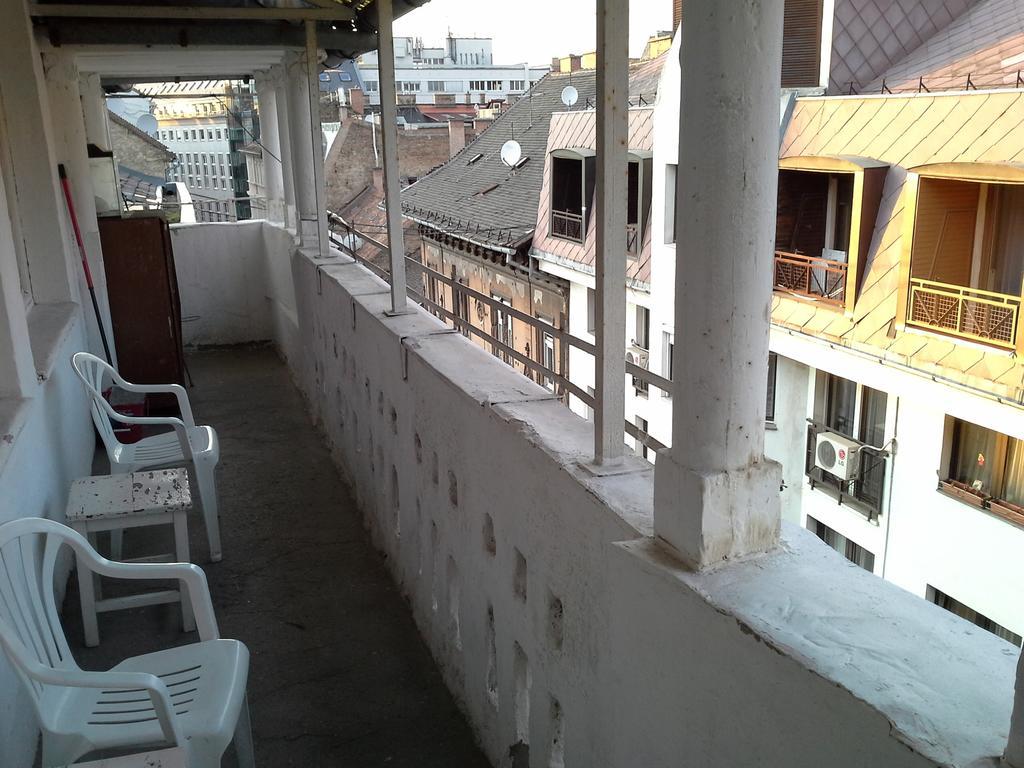 Garibaldi 5 Apartments & Rooms Budapest Ngoại thất bức ảnh