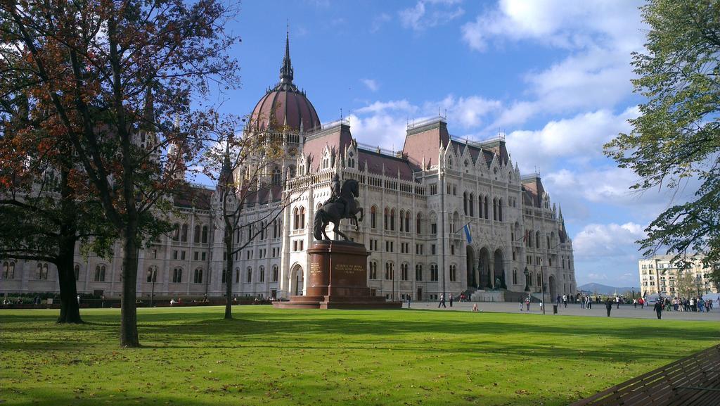 Garibaldi 5 Apartments & Rooms Budapest Phòng bức ảnh